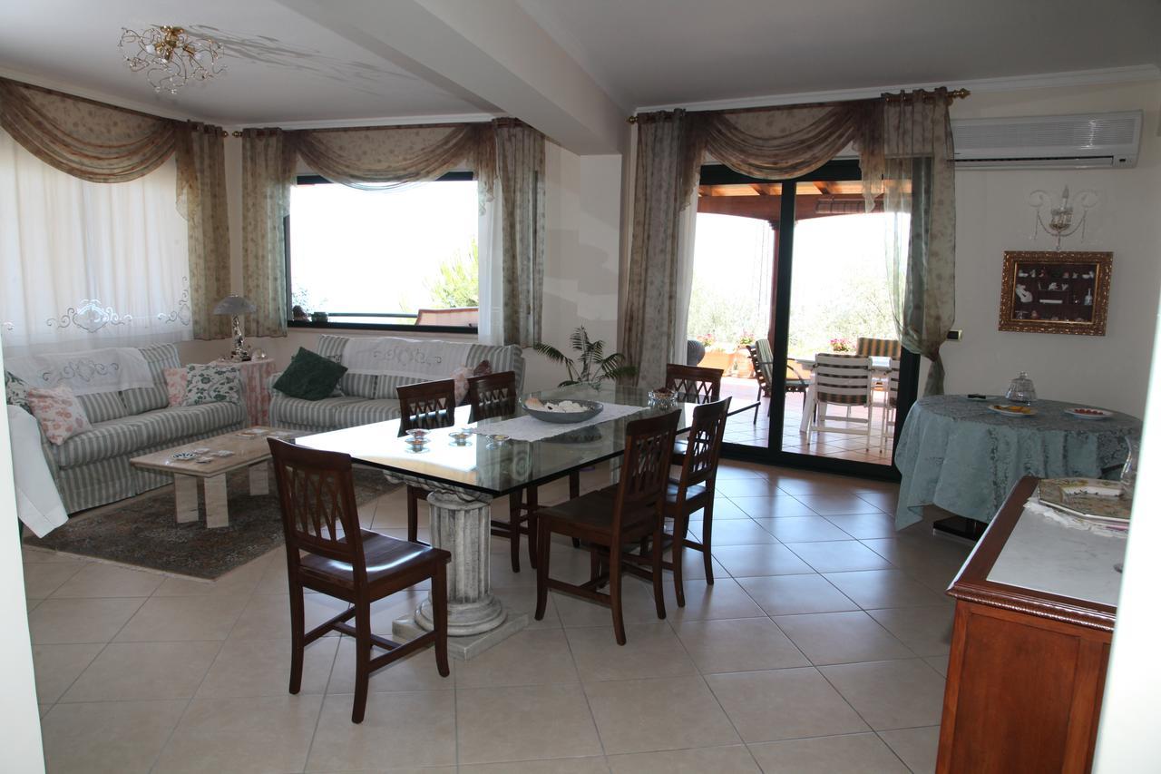 Bed and Breakfast La Collina Capo dʼOrlando Exterior foto