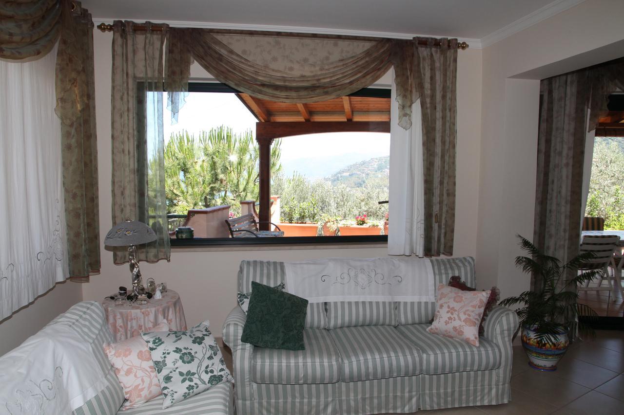 Bed and Breakfast La Collina Capo dʼOrlando Exterior foto