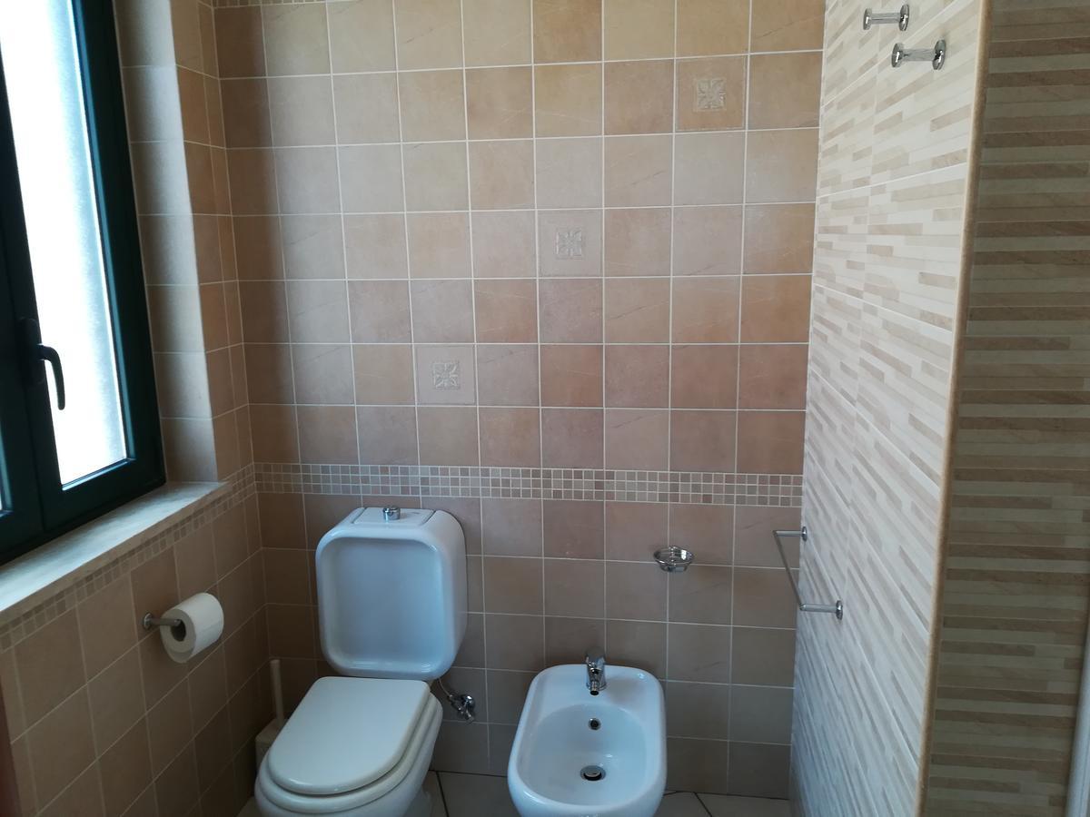 Bed and Breakfast La Collina Capo dʼOrlando Exterior foto