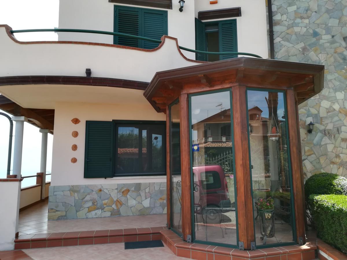 Bed and Breakfast La Collina Capo dʼOrlando Exterior foto