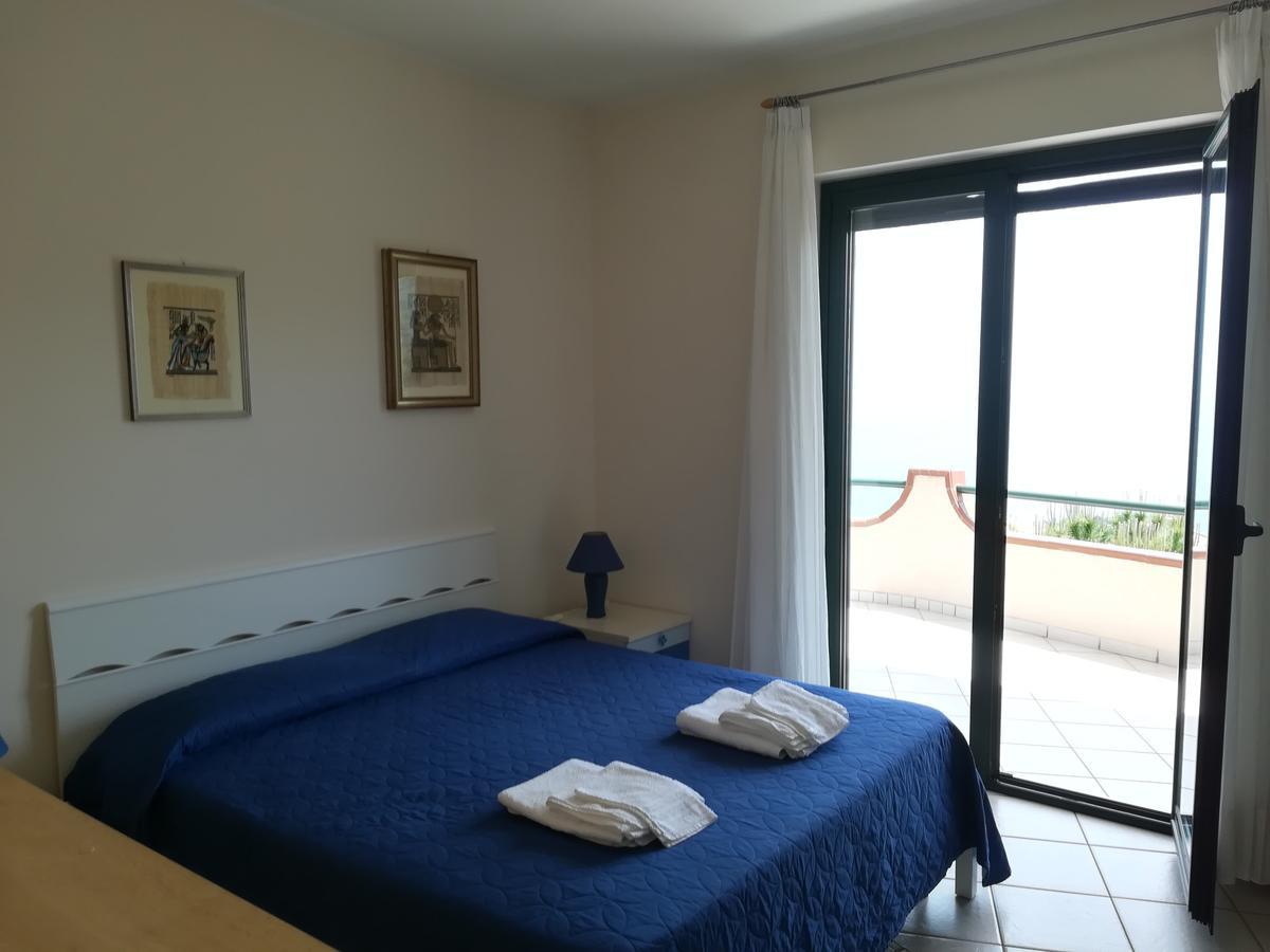 Bed and Breakfast La Collina Capo dʼOrlando Exterior foto